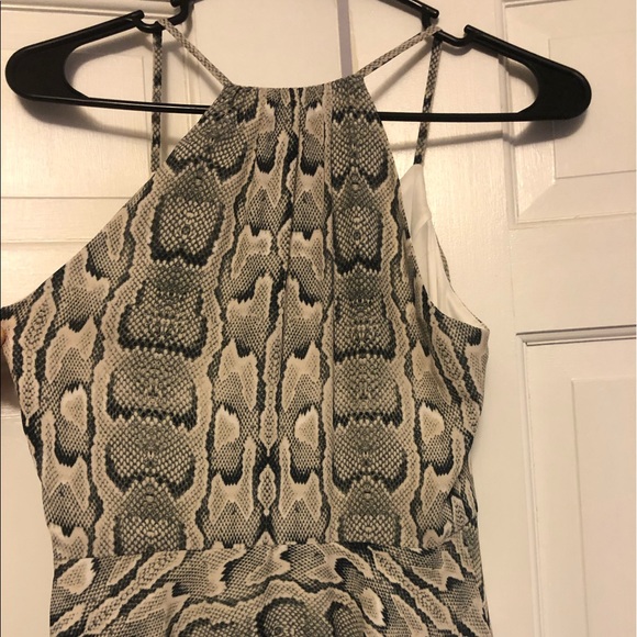 Dress - Picture 2 of 4